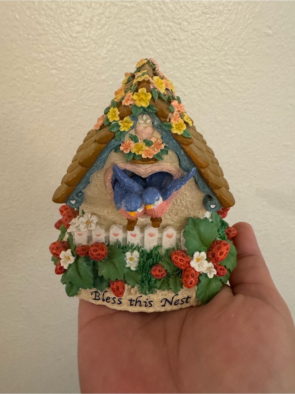 San Francisco Music Box Co. Strawberries Pie Designs Musical Birdhouse Accent.